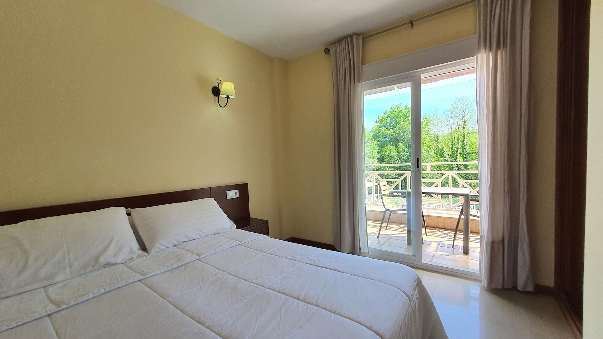 Sun Galicia Hotel Y Apartamentos Санксенсо Екстериор снимка