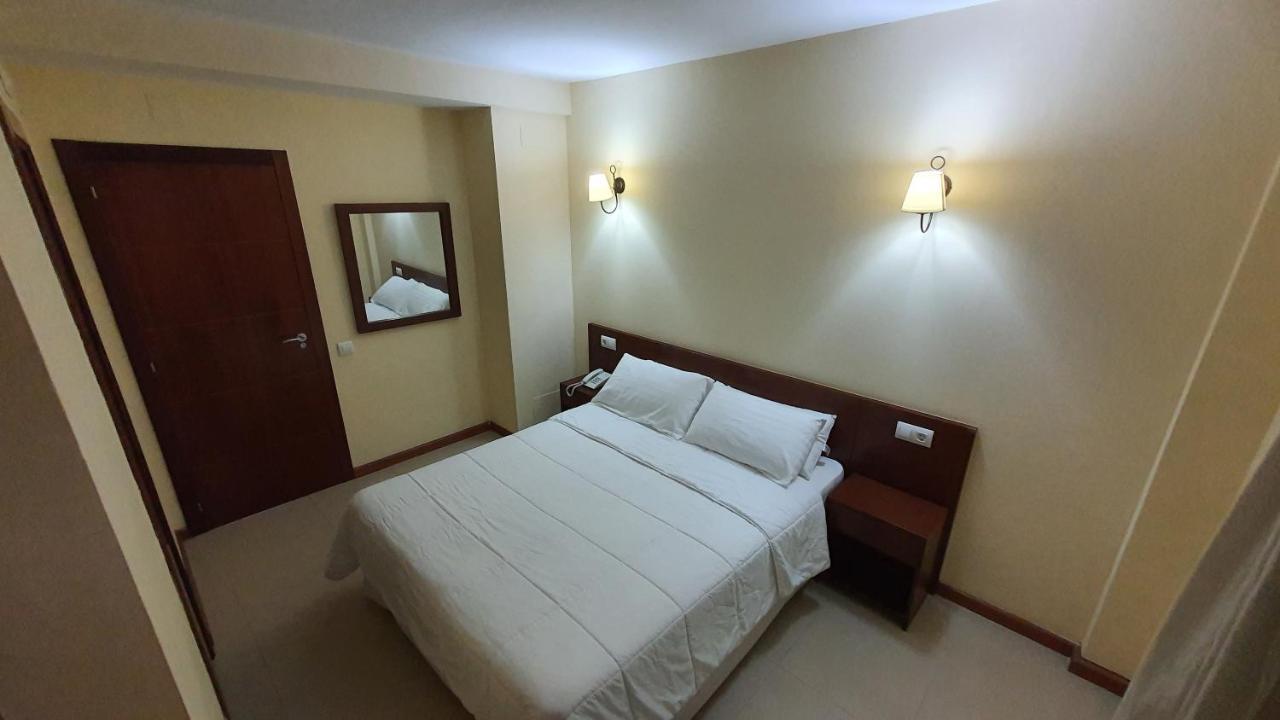 Sun Galicia Hotel Y Apartamentos Санксенсо Екстериор снимка
